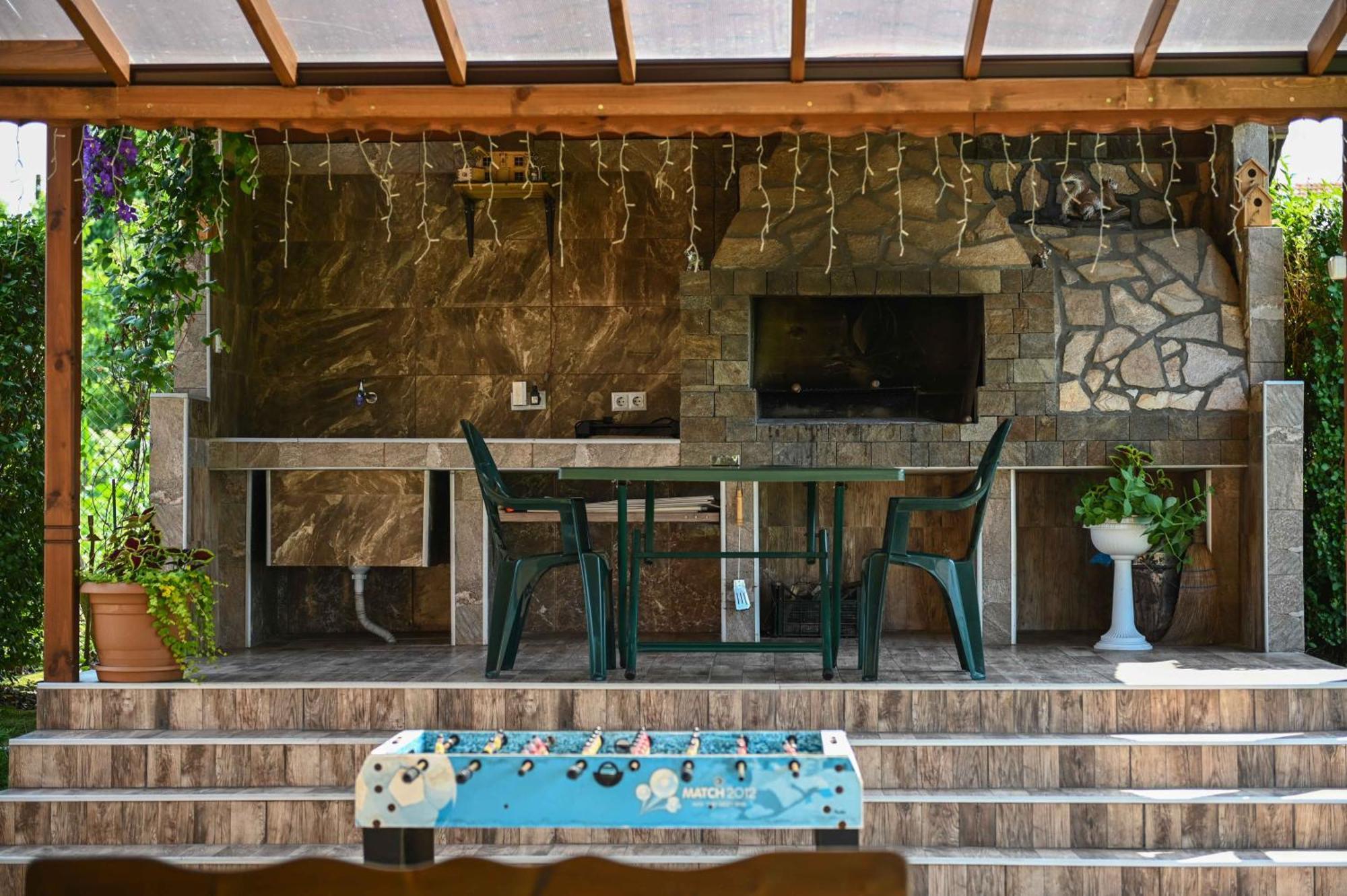 Guest House Erida Trastenik エクステリア 写真