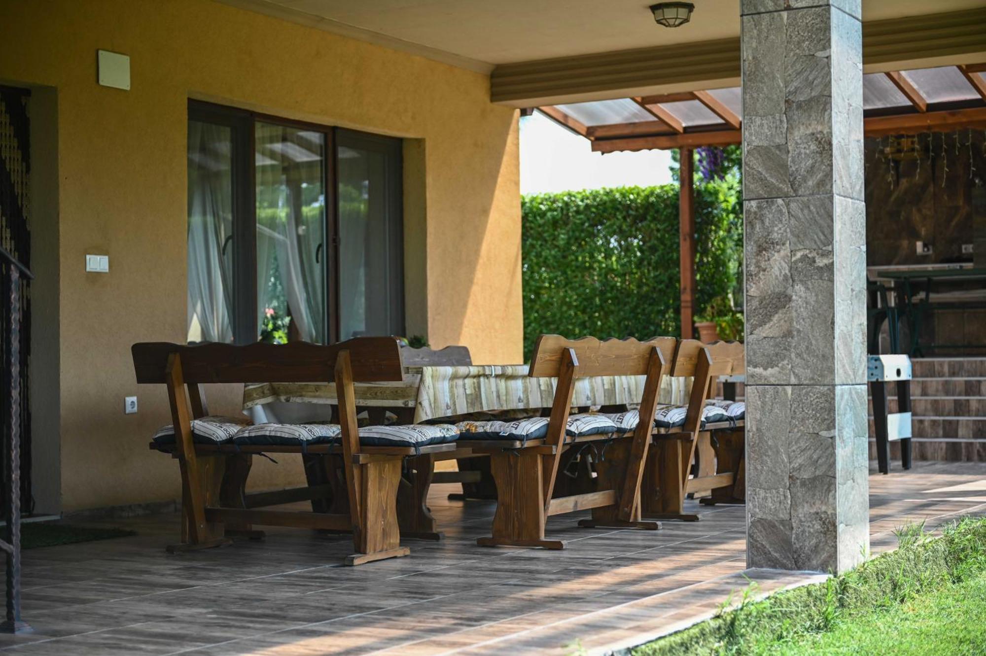 Guest House Erida Trastenik エクステリア 写真